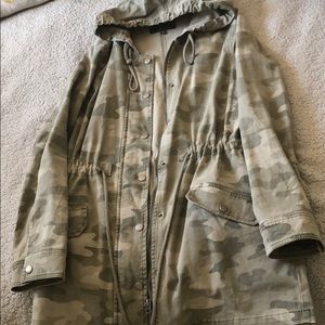 Lucky brand camo jacket